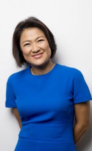 ​潘石屹妻子张欣，赴美留学改国籍，回国赚钱给哈佛捐款6亿