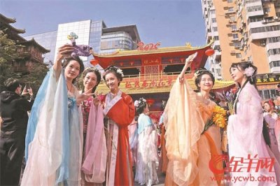 ​请到广东过大年｜年味拉满！广州各区花市相继开市 快来广州行花街