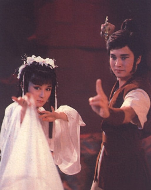 不老传说!潘迎紫近照皮肤粉嫩紧致,看不出已经70岁高龄