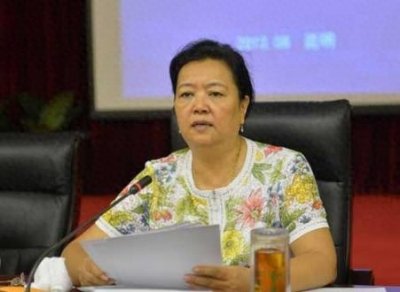 ​“美女贪官”张慧清，是如何从服务员一步步走上正厅级的