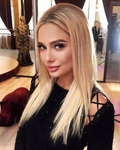 ​环球美女：娜塔尔雅·卢达娃（Natalya Rudova）