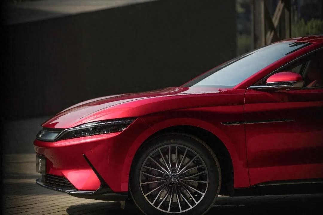 比亚迪汉高清美图来袭！喜欢中国风的人，可以忘掉特斯拉了