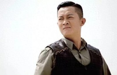 ​杨志刚：中国内地演艺界的璀璨之星，用才华与热血铸就荧屏传奇