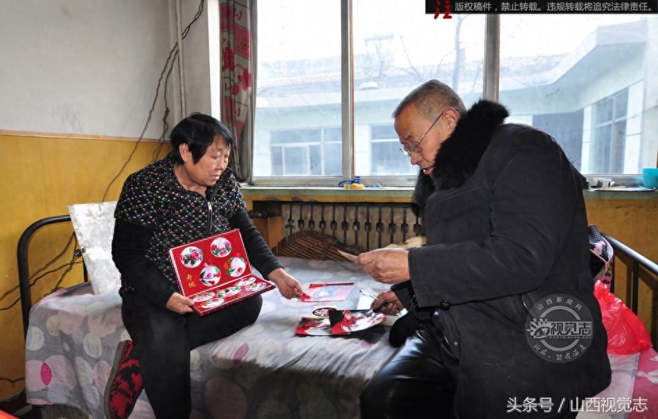 “非遗”：春节临近定襄面塑年味足