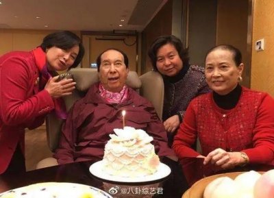 ​赌王何鸿燊逝世，享年98岁，这就是他的一生