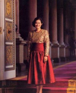 ​泰国公主诗琳通，终生未婚，终究只是在为哥哥做嫁衣