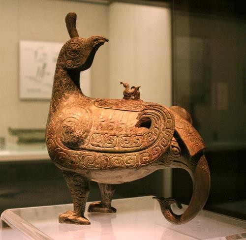 山西博物馆里有个“伤残”鸟尊，它身上有个谜团，即将最后揭秘！
