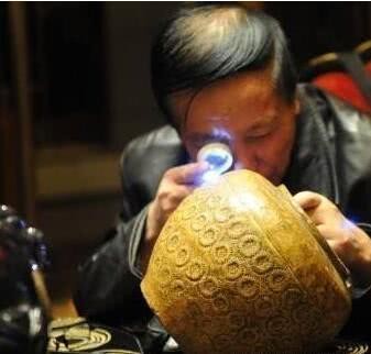 山西博物馆里有个“伤残”鸟尊，它身上有个谜团，即将最后揭秘！