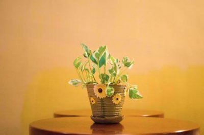 ​一个在任何情况下都能够以为重的民族就是一个大有前途、不可战胜的民族