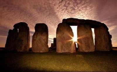 ​美人肩选股战法这是一个准确率极高的看涨大牛形态坚决满仓进场吃透后市涨幅