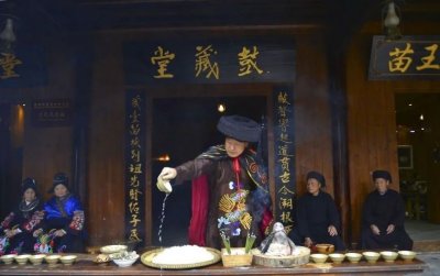 ​“蛊”究竟是指的啥？为什么历朝律法对养蛊的处罚，都如此严厉？