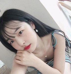 ​崔雪莉最舍不得删的六张照片，每一张都是女生心中的梦想啊！