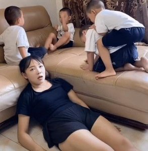 ​神奇的六胞胎：世界上罕见的奇迹