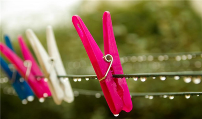 ​夹子散了怎样安置 夹子里的弹簧怎样装置